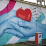 Il Murales della Vita: Arte e Donazione si Incontrano